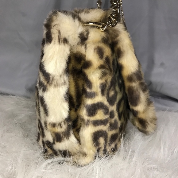 Kate Spade Run Wild Leopard Print Faux Fur Muff Cat Crossbody Bag - Picture 10 of 16